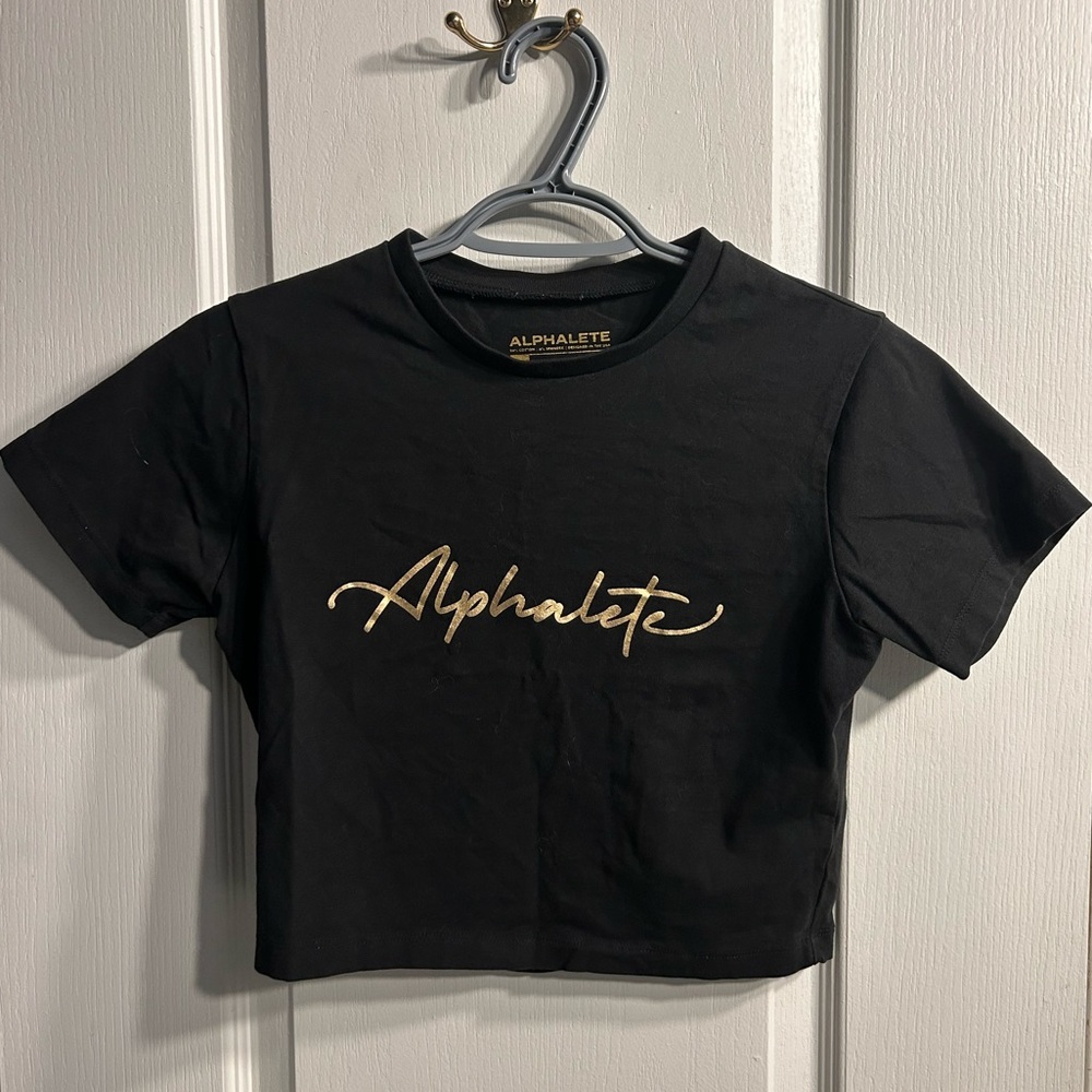 Alphalete signature short sleeve crop top - Gold